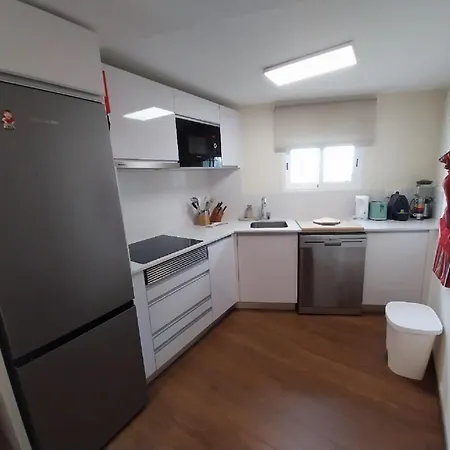 Casa Da Guiomarinha بيت للعطل